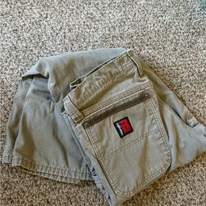 Wrangler / Riggs Workwear Olive cargo with flannel lining